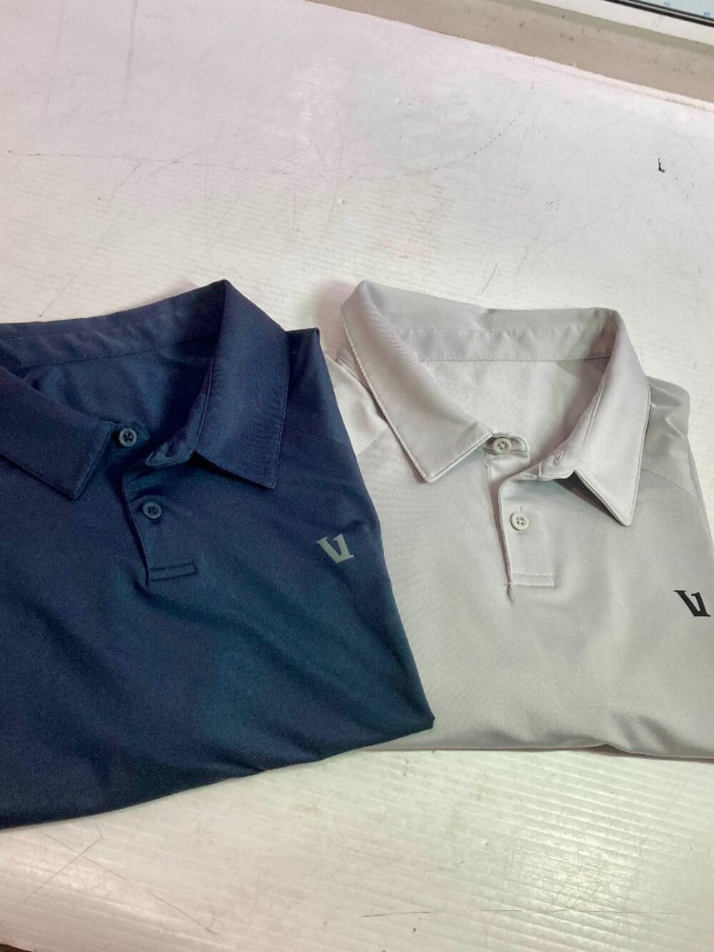 2 Vuori Viewpoint Polo Shirt Sz XL Black Grey Short Sleeve V1062 Performance